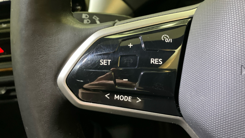 Volkswagen ID.4 109kW Life Pure 52kWh 5dr Auto Electric Estate